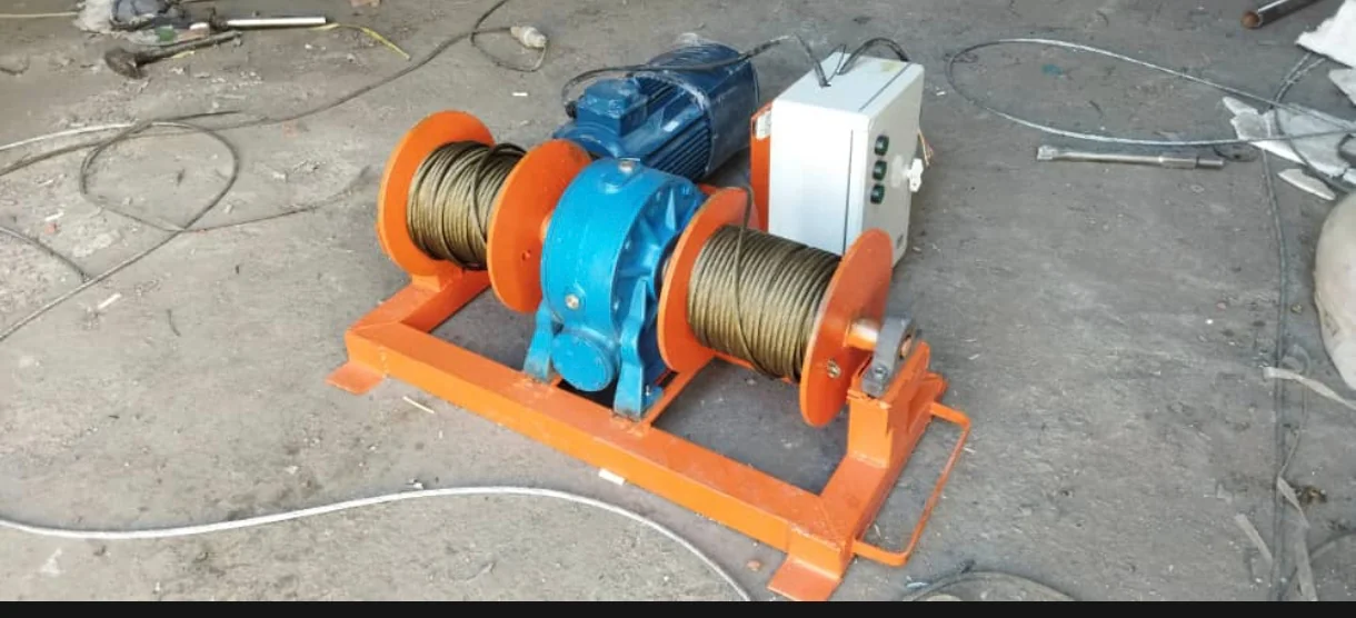 بالابر ساختمانی ۷۵۰ کیلویی